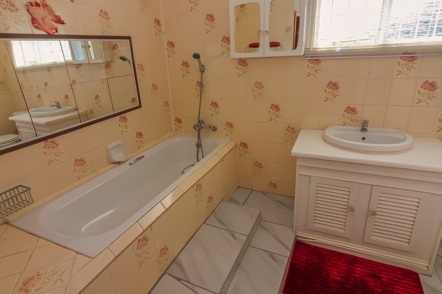 3 Bedroom Property for Sale in Noordhoek Free State
